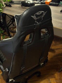 herní židle Trust GXT - 3