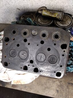 Prodám hlavu na ZETOR25- super stav - 3