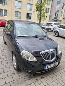 Lancia Y - 3