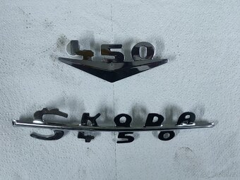 Nápisy Škoda 450 - 3