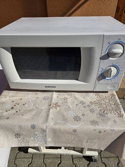 Mikrovlnka Samsung - 3