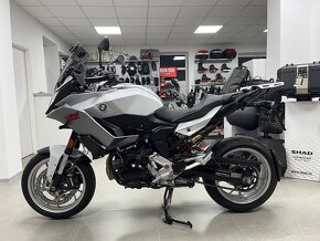 BMW F900XR - 3