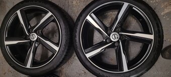 Volvo V40 II Facelift,alu 18',letní set, Agapia - 3