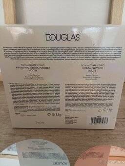 Douglas sypký bronzer - 3