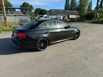 BMW E90 330D M-Paket - 3
