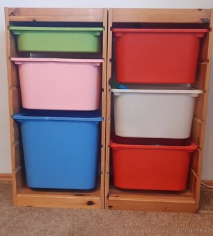 IKEA rostoucí postýlka - za odvoz + pllast.úložné pořadače - 3