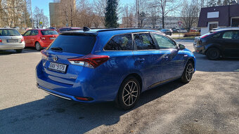 Toyota Auris Touring Sports 1.8 Hybrid - 3