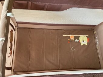Cestovní postýlka s přebalovacím pultem Baby dream - 3