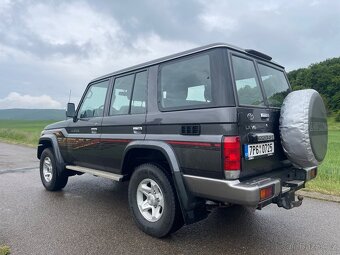 Toyota Land Cruiser GRJ 76 - 3