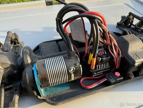 Sbírka RC modelů, vše brushless motory, baterie, boxy.. - 3