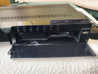 Clarke-Tech ET - 9000 Linux Enigma2 Twin DVB-S2 satelitní re - 3