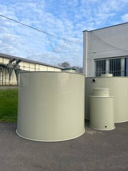 Samonosná retenční nádrž 10 m3 na dešťovou vodu - 3