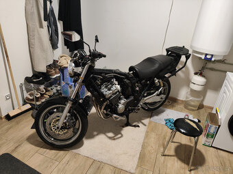 Honda CB400 Super Four - 3