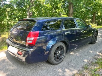 Chrysler 300C 3.0CRD 160KW rok 2008 - 3