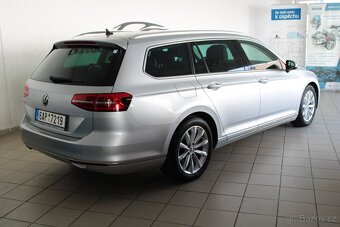 Wolksvagen Passat 2.0TDi DSG 140/kW,Highline,Webasto - 3