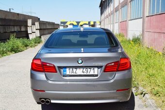 BMW Řada 5 528i F10/KŮŽE/NAVI/ČR/ČTĚTE/ - 3