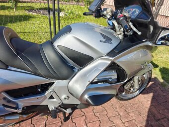 Honda ST 1300 Pan European - 3