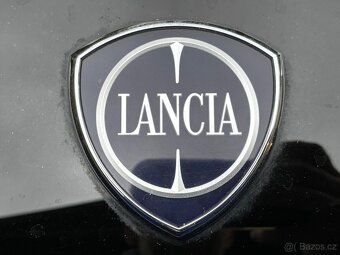 Víko kufru Lancia Delta 3 - na opravu nebo na vyříznutí skla - 3