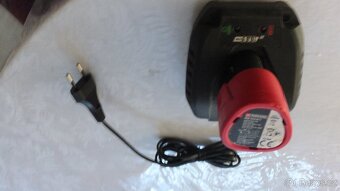 PARKSIDE NABíJEČKA  A  AKUMULÁTOR - 3