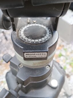 Profesionalní duralový stativ Manfrotto - 3