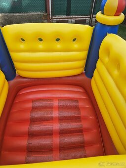 Nový skákácí hrad - 3