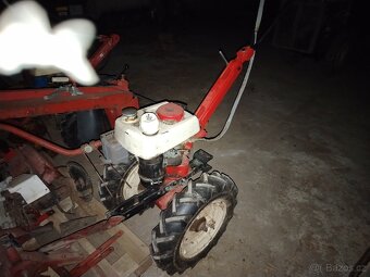 Vari t20 s koly a závěsem - 3