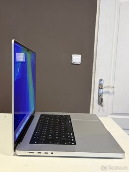 MacBook PRO 16” M1 PRO 2021 - 3