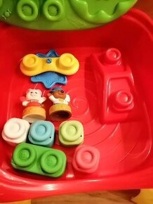 Hrací stoleček clemmy + hmatovy míček s kostkami - 3