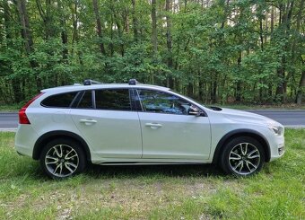 Volvo V60 D4 4AWD Drive-E Summum 4x4 - 3