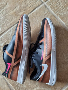 Sálovky tenisky kopačky NIKE vel 35,5 - 3