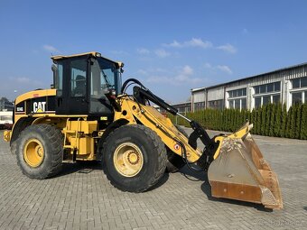 Kolový nakladač CAT 924G - 3
