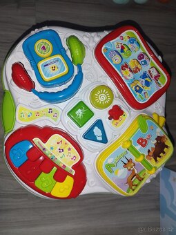 Clementoni hrací stoleček - 3