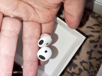 Prodám Apple Airpods 2024 Kupované v březnu za 3490,- Plně - 3