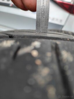 Letní pneu 235/35 R19 - 3