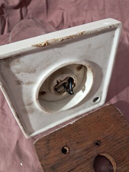 Retro nástěnná lampa. - 3