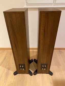 Reproduktory KEF Q500 - 3