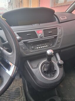 Předám Citroën c4 picasso - 3