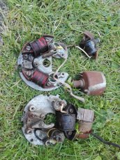 ČZ 125/150 C - přední kolo ,klakson,víčko nádrže - 3