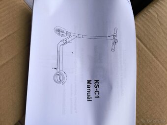 Detska elektricka kolobezka KS-C1 ruzova - 3