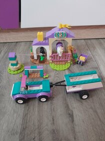 Lego friends auto s přívěsem a kůň - 3