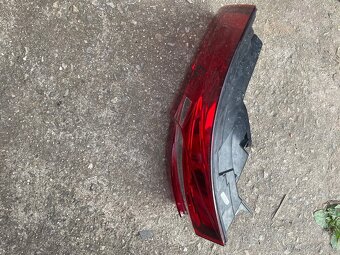 Světlo Superb 3 pravé - 3