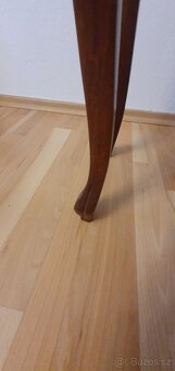 Odkládací stolek - 3