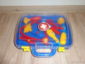 Doktorský kufřík - 3