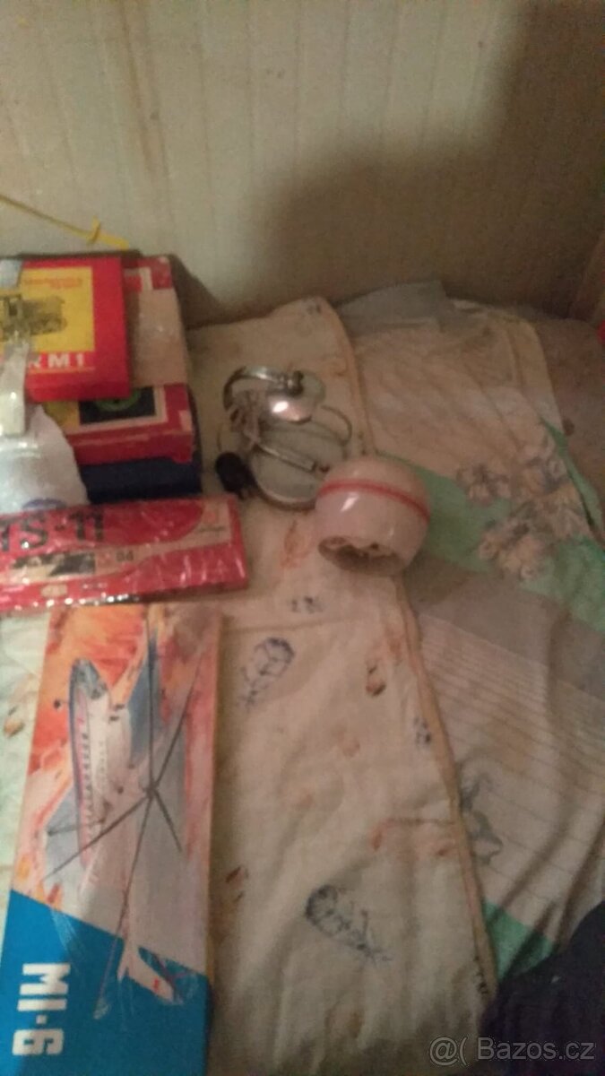 Retro modely letadel a lodí a mix věci - 4