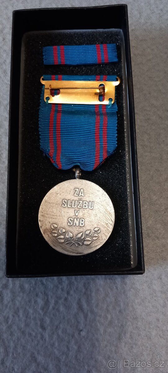 Policejní medaile za službu v SNB - 4