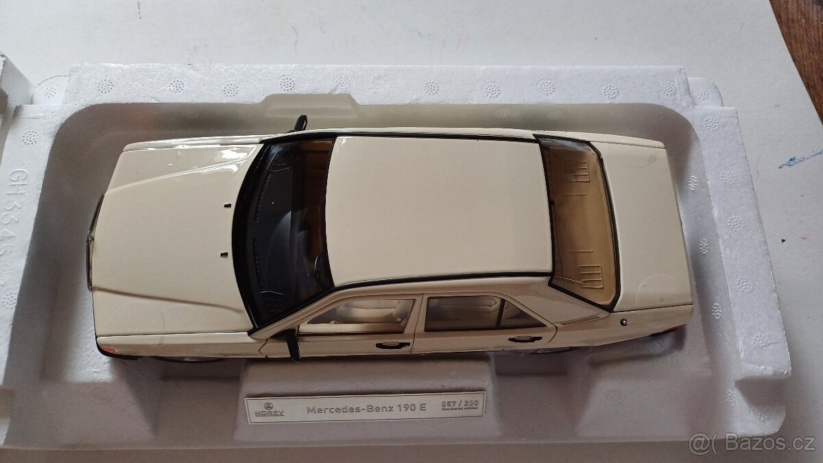 Norev 1/18 Mercedes 190E 1984 beige limit 200 ks - 4
