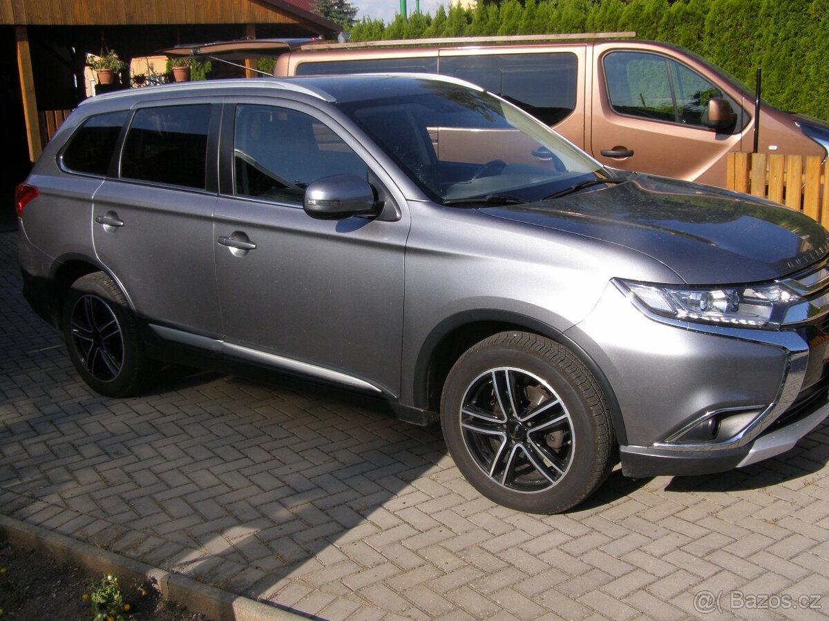 Outlander 2.2 DI-D - 4