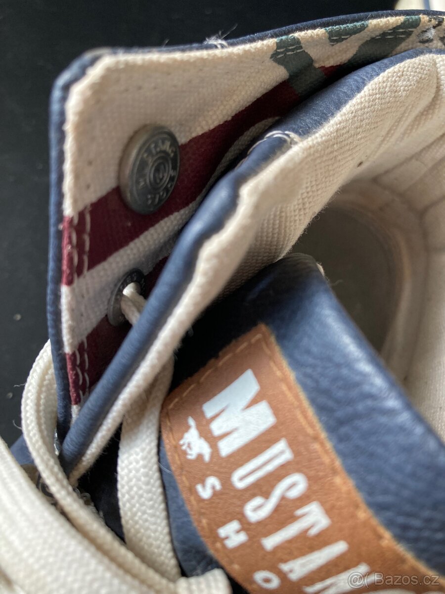 Boty zn. MUSTANG vel.42 - 4