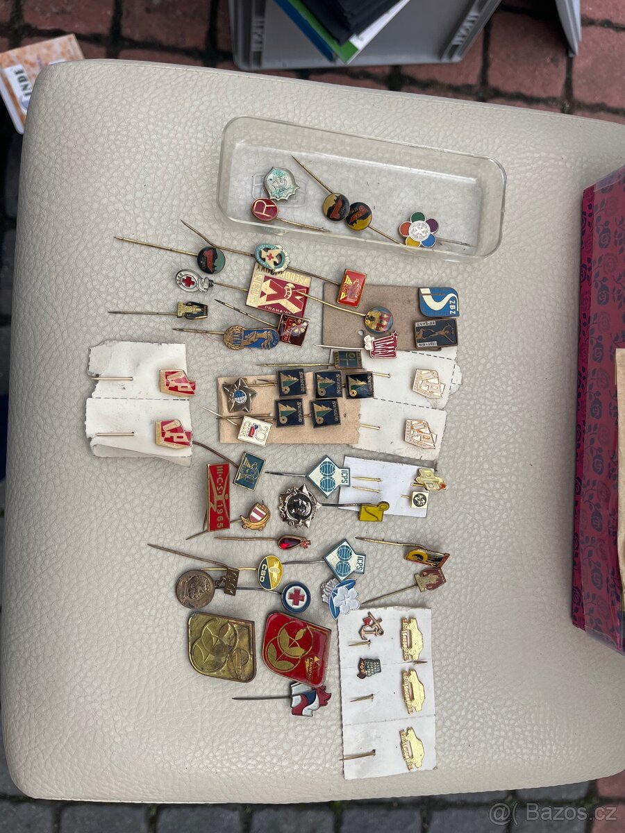 Staré odznáčky - 4