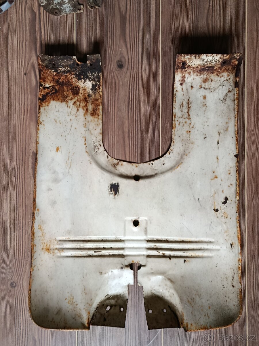 Revma plechy pionýr +sedačka - 4